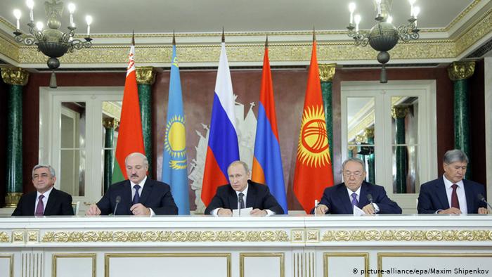 На границе Казахстана с Россией упразднены 32 таможенных поста